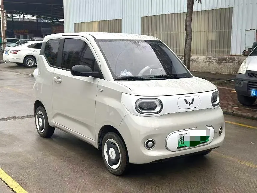 2024 WuLing HongGuang MINI EV BEV 17.3KWH,autocango,china used car exporter,china ev exporter,chinese used car exporter,chinese used ev exporter