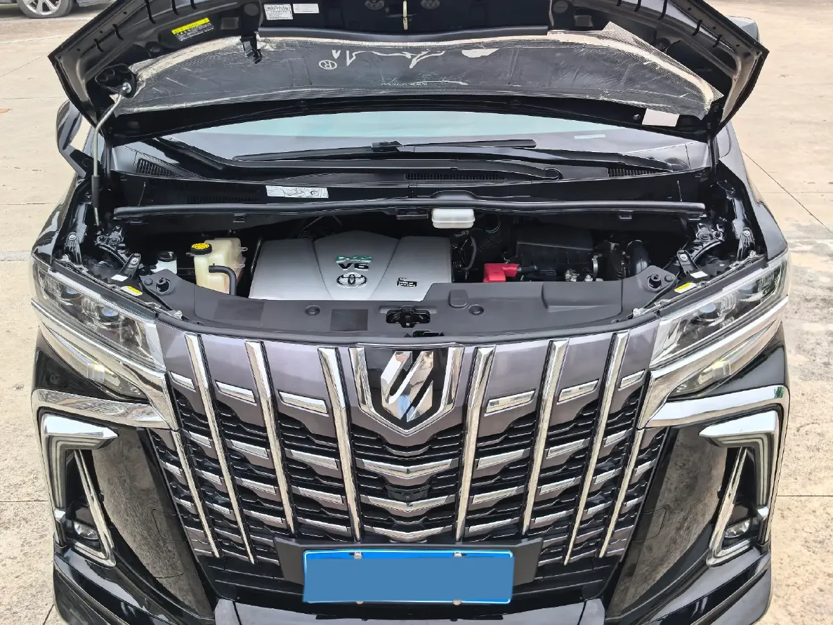 2018 Toyota Alphard 3.5L 301HP V6 8AT,autocango,china used car exporter,china ev exporter,chinese used car exporter,chinese used ev exporter