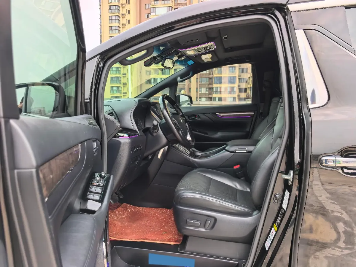 2018 Toyota Alphard 3.5L 301HP V6 8AT,autocango,china used car exporter,china ev exporter,chinese used car exporter,chinese used ev exporter