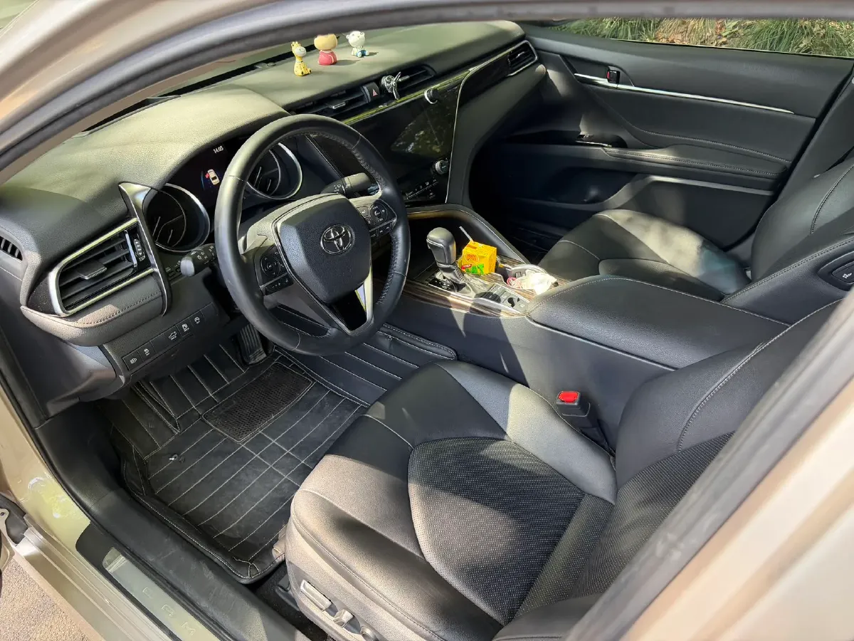 2019 Toyota Camry 2.5L 209HP L4 8AT,autocango,china used car exporter,china ev exporter,chinese used car exporter,chinese used ev exporter