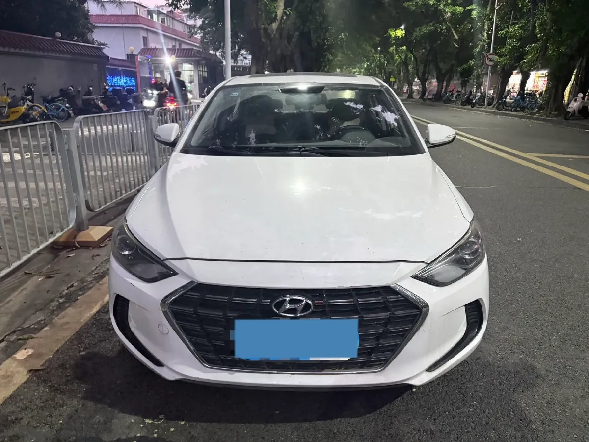 2020 Hyundai Elantra 1.5L 115HP L4 CVT,autocango,china used car exporter,china ev exporter,chinese used car exporter,chinese used ev exporter