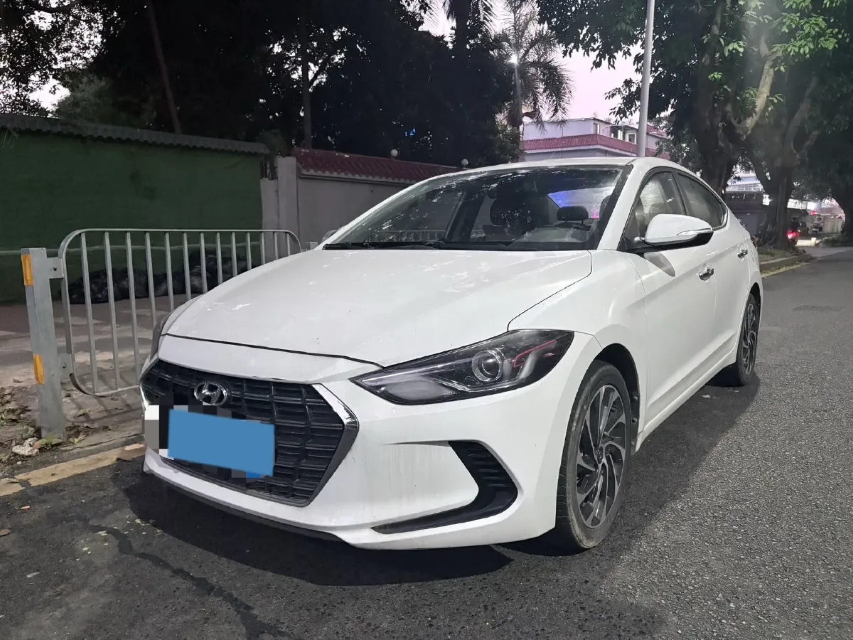 2020 Hyundai Elantra 1.5L 115HP L4 CVT,autocango,china used car exporter,china ev exporter,chinese used car exporter,chinese used ev exporter
