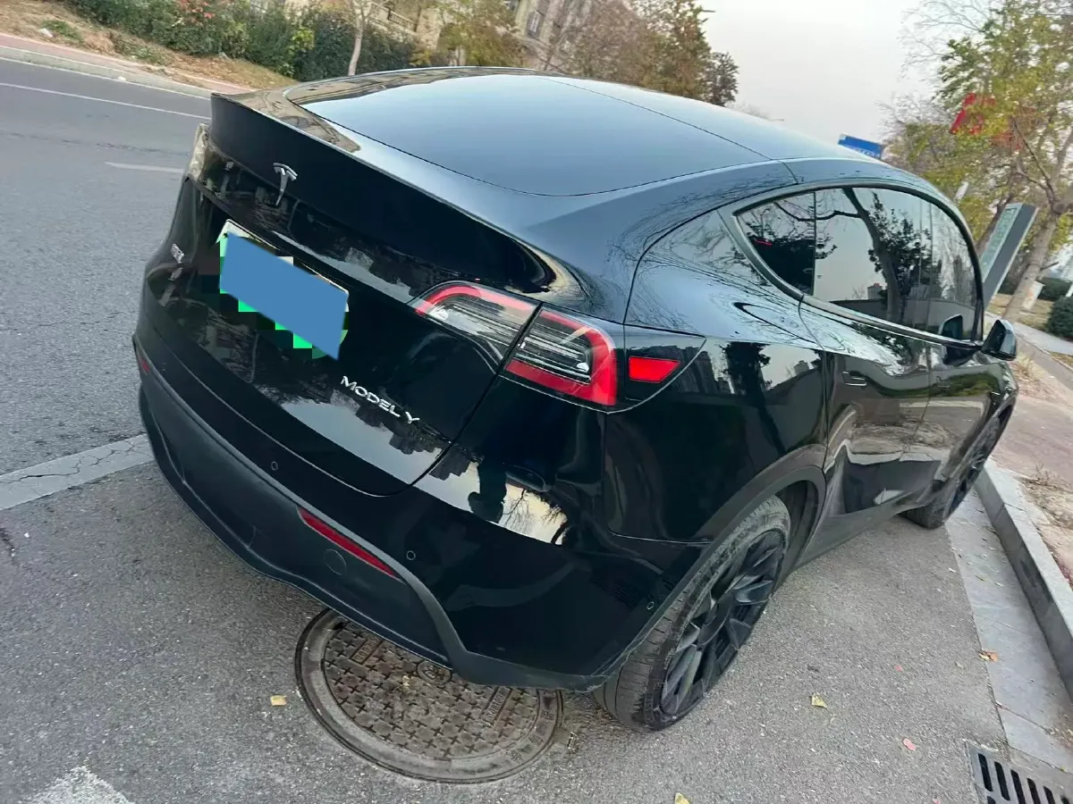 2022 Tesla Model Y BEV 60KWH,autocango,china used car exporter,china ev exporter,chinese used car exporter,chinese used ev exporter