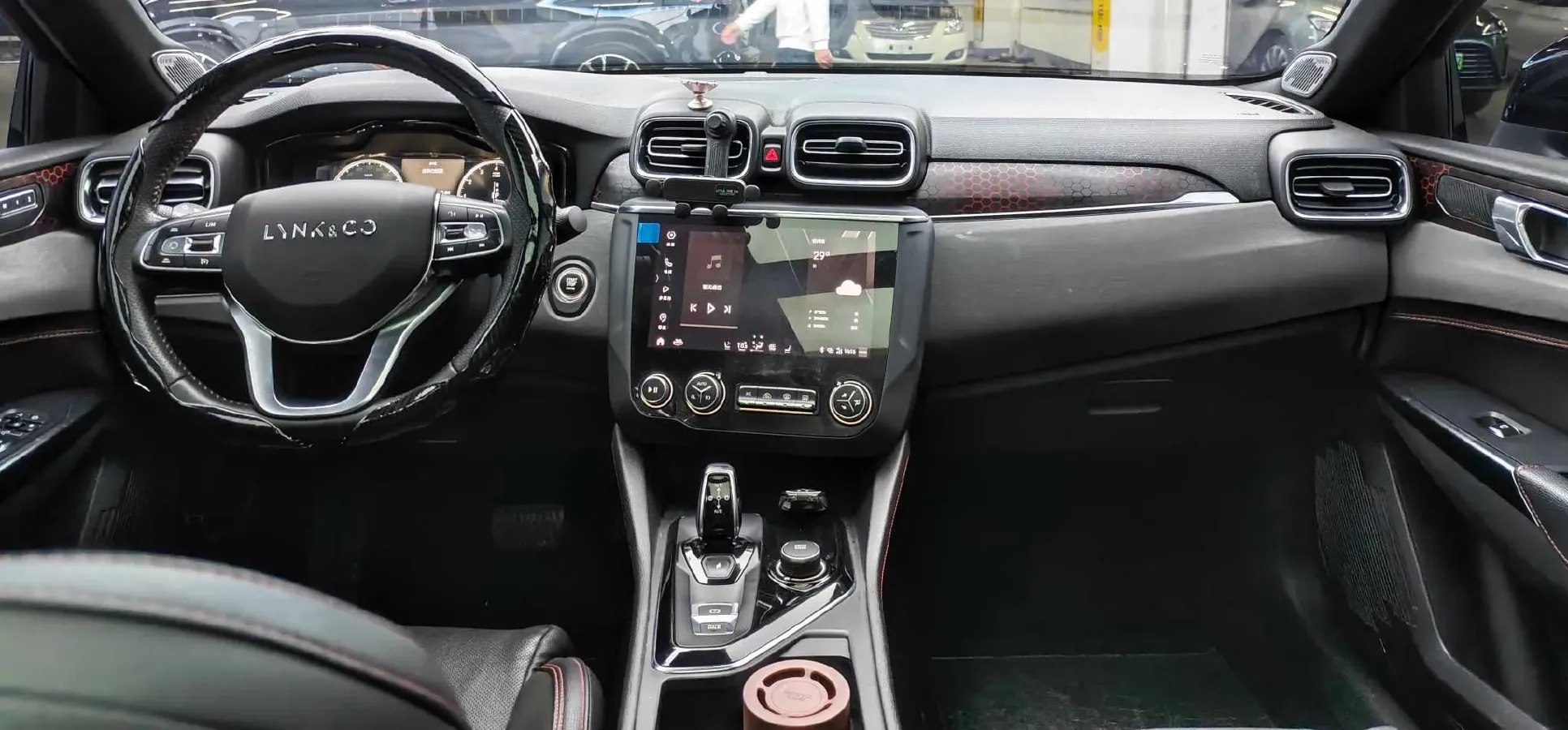 2019 LYNK&CO 03 2.0T 190HP L4 6AT,autocango,china used car exporter,china ev exporter,chinese used car exporter,chinese used ev exporter