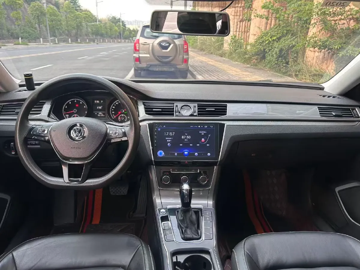 2015 Volkswagen Passat 1.8T 160HP L4 6AT,autocango,china used car exporter,china ev exporter,chinese used car exporter,chinese used ev exporter
