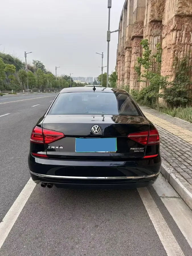2015 Volkswagen Passat 1.8T 160HP L4 6AT,autocango,china used car exporter,china ev exporter,chinese used car exporter,chinese used ev exporter