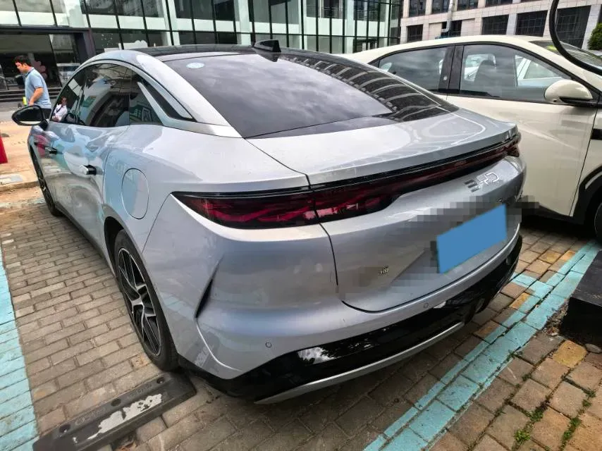 2025 BYD HanL BEV,autocango,china used car exporter,china ev exporter,chinese used car exporter,chinese used ev exporter