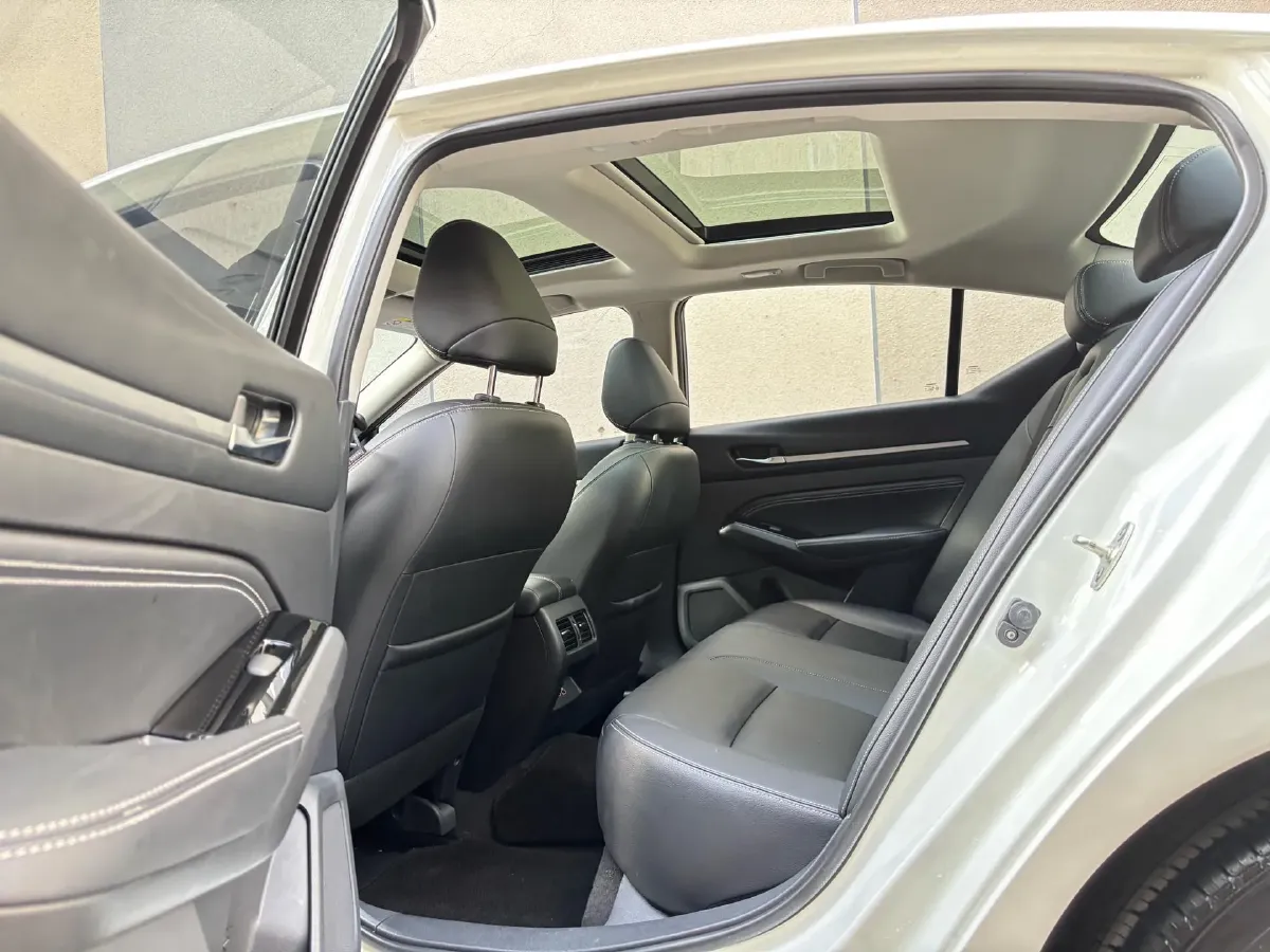 2021 Nissan Teana 2.0L 156HP L4 CVT,autocango,china used car exporter,china ev exporter,chinese used car exporter,chinese used ev exporter