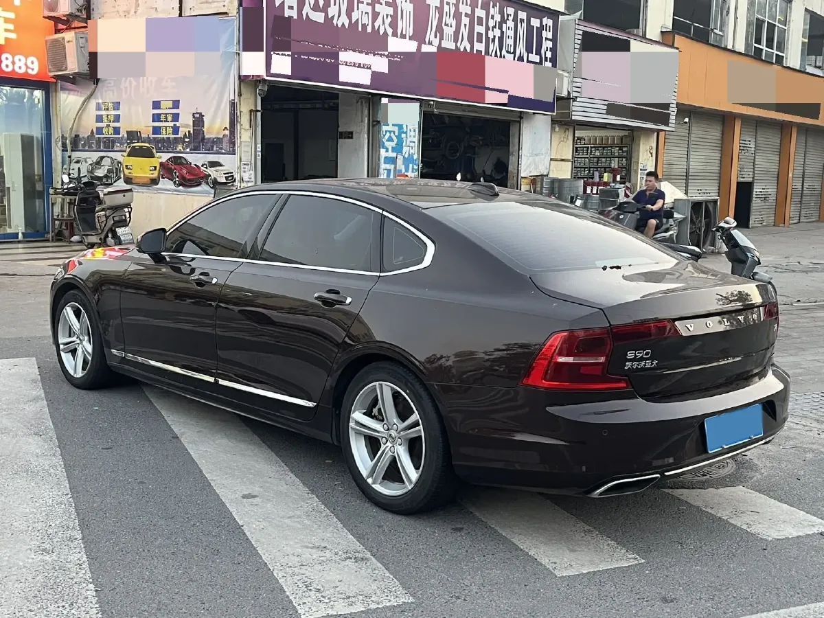 2019 Infiniti Q70 2.0T 211HP L4 7AT,autocango,china used car exporter,china ev exporter,chinese used car exporter,chinese used ev exporter