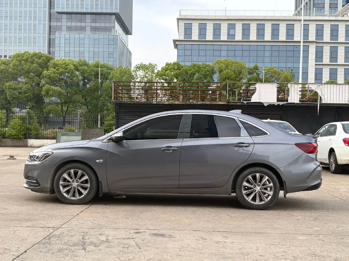 2022 Chevrolet Monza 1.5L 113HP L4 6AT,autocango,china used car exporter,china ev exporter,chinese used car exporter,chinese used ev exporter