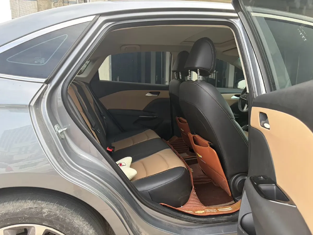2022 Chevrolet Monza 1.5L 113HP L4 6AT,autocango,china used car exporter,china ev exporter,chinese used car exporter,chinese used ev exporter