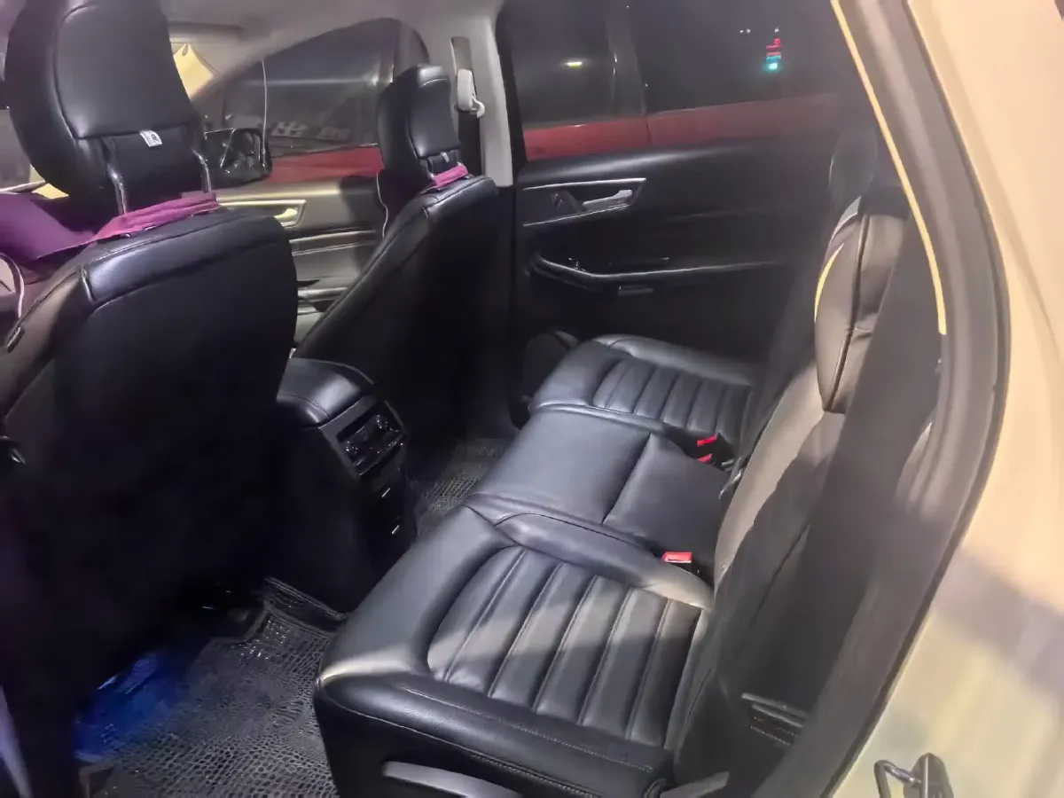 2018 Ford Edge 2.0T 245HP L4 6AT,autocango,china used car exporter,china ev exporter,chinese used car exporter,chinese used ev exporter