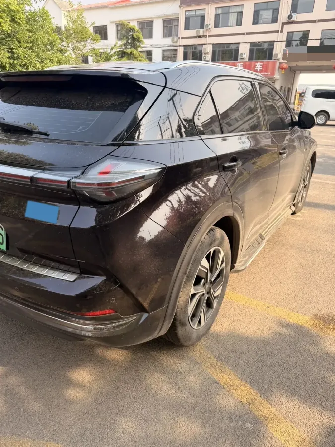 2022 Venucia Grand V 1.5T 190HP L4 7DCT,autocango,china used car exporter,china ev exporter,chinese used car exporter,chinese used ev exporter