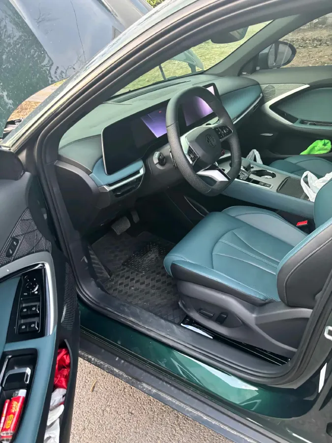 2026 MG 7 2.0T 261HP L4 9AT,autocango,china used car exporter,china ev exporter,chinese used car exporter,chinese used ev exporter