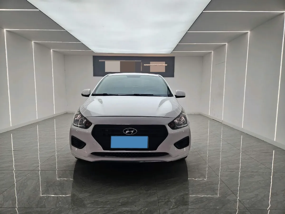 2017 Hyundai Reina 1.4L 95HP L4 5MT,autocango,china used car exporter,china ev exporter,chinese used car exporter,chinese used ev exporter