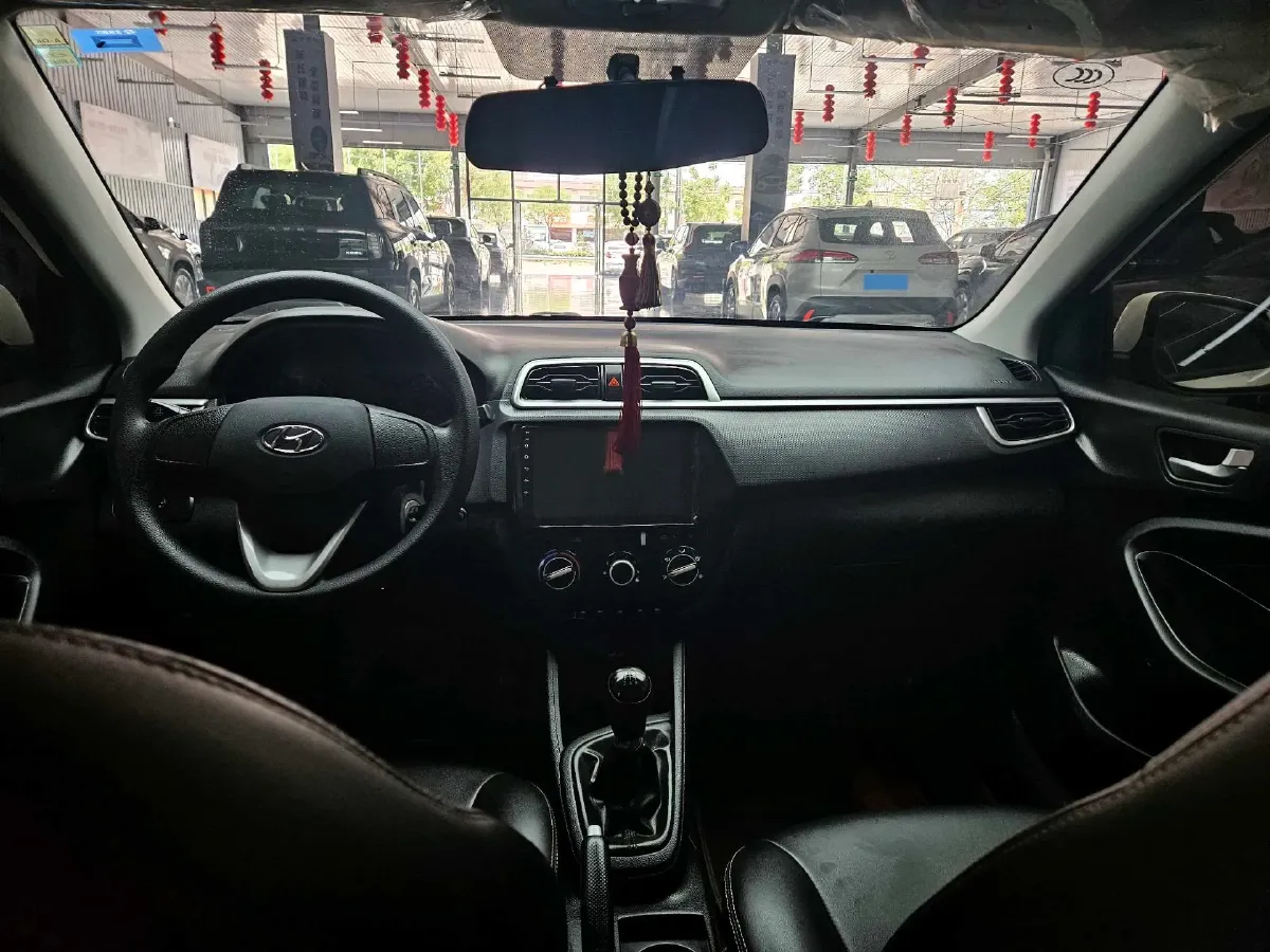2017 Hyundai Reina 1.4L 95HP L4 5MT,autocango,china used car exporter,china ev exporter,chinese used car exporter,chinese used ev exporter