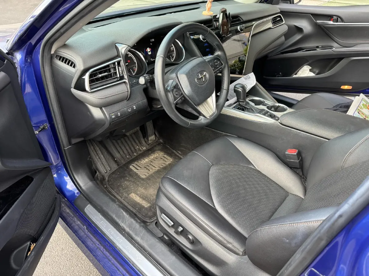 2019 Toyota Camry 2.5L 178HP L4 E-CVT Hybrid,autocango,china used car exporter,china ev exporter,chinese used car exporter,chinese used ev exporter