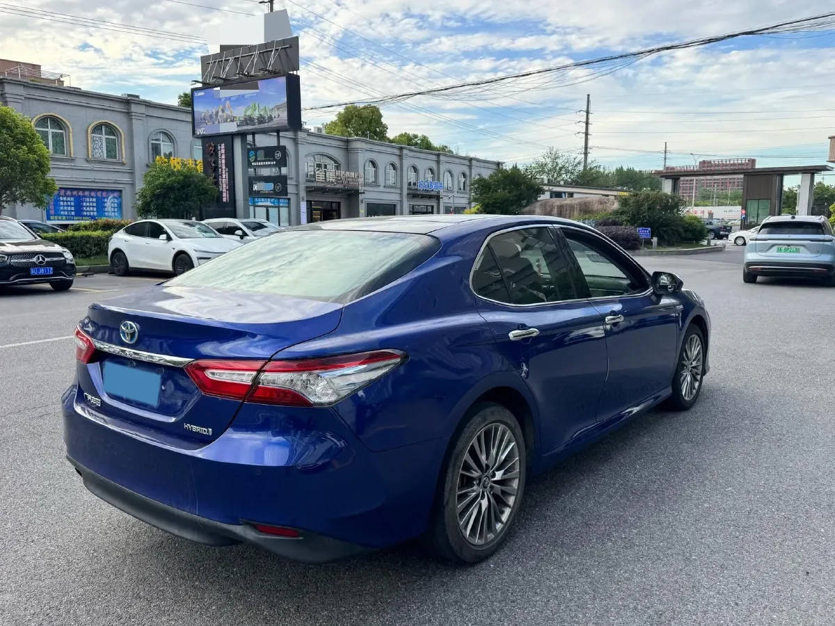 2019 Toyota Camry 2.5L 178HP L4 E-CVT Hybrid,autocango,china used car exporter,china ev exporter,chinese used car exporter,chinese used ev exporter