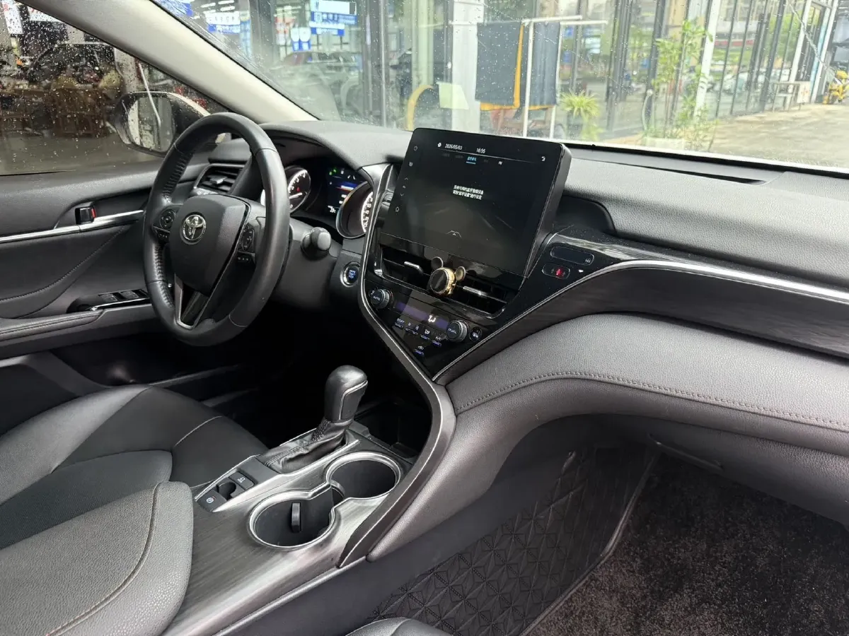 2021 Toyota Camry 2.0L 178HP L4 CVT,autocango,china used car exporter,china ev exporter,chinese used car exporter,chinese used ev exporter