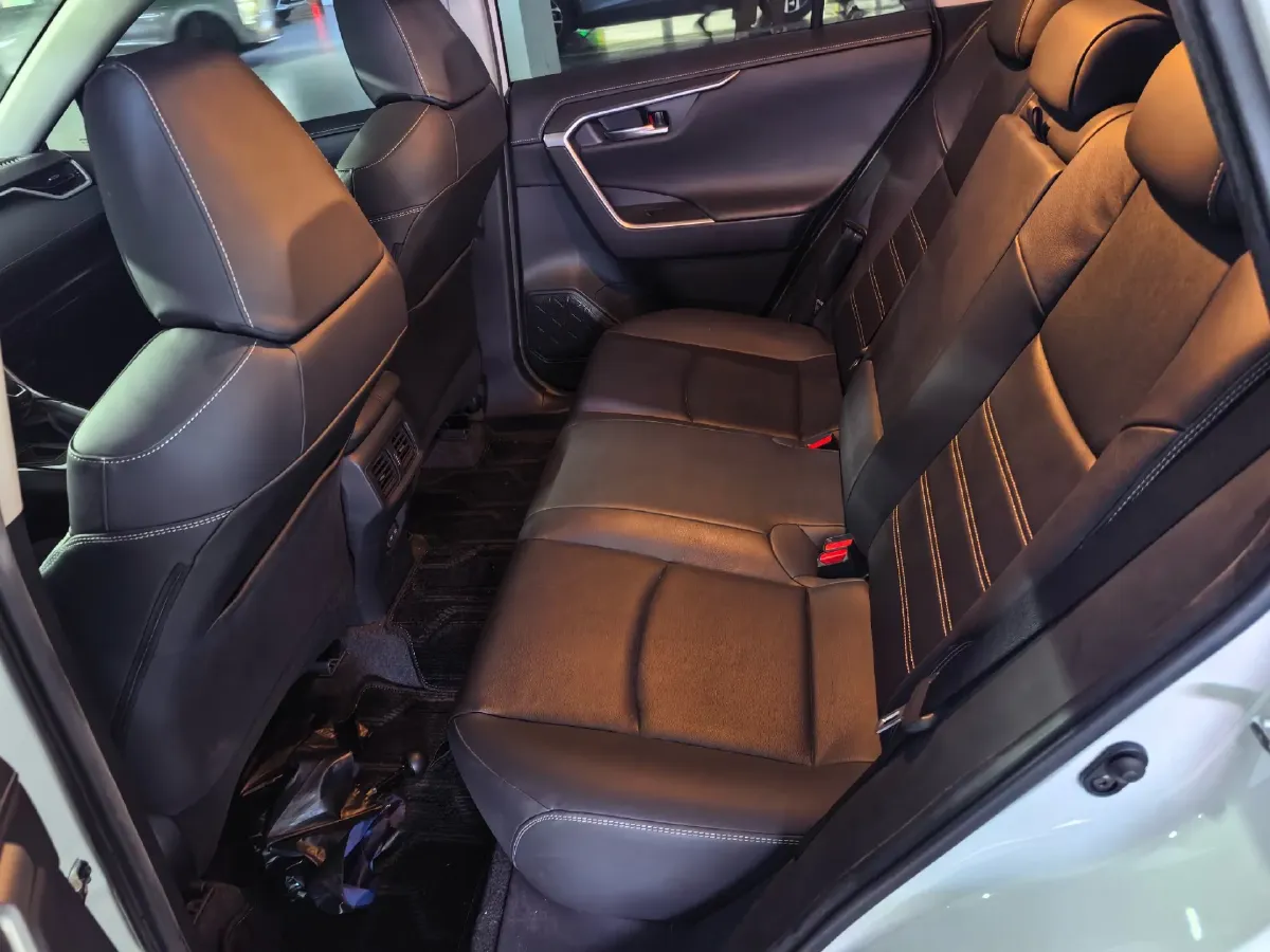 2022 Toyota RAV4 2.0L 171HP L4 CVT,autocango,china used car exporter,china ev exporter,chinese used car exporter,chinese used ev exporter