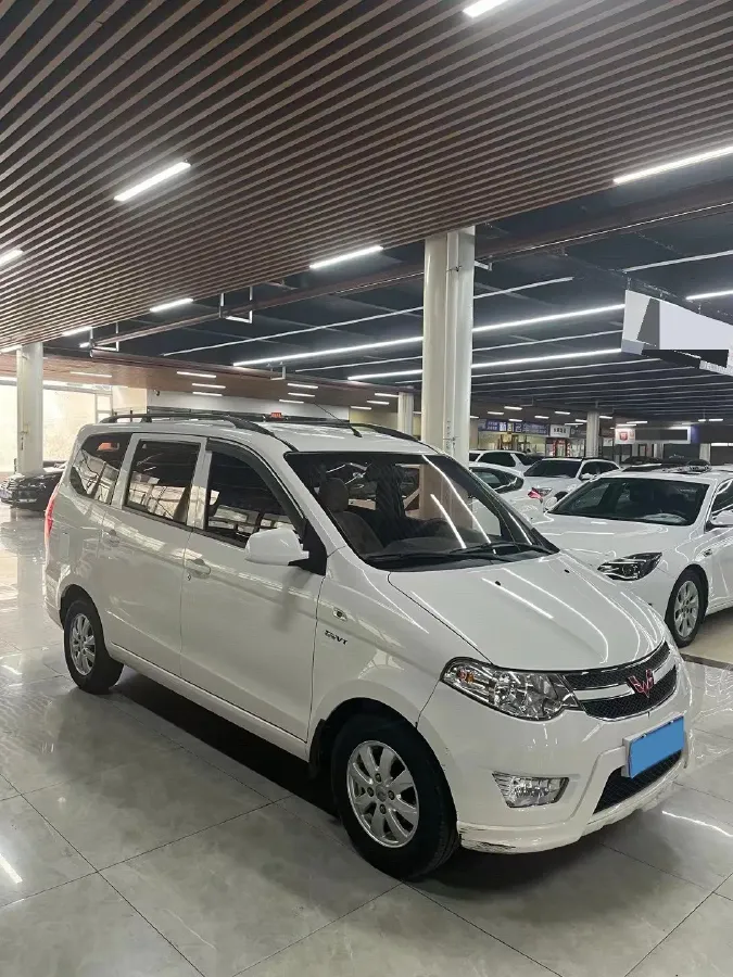 2016 WuLing HongGuang 1.5L 112HP L4 5MT,autocango,china used car exporter,china ev exporter,chinese used car exporter,chinese used ev exporter