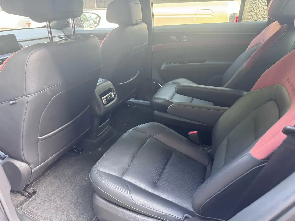 2025 Ford Equator 1.5T 150HP L4 2DHT PHEV 18.4KWH,autocango,china used car exporter,china ev exporter,chinese used car exporter,chinese used ev exporter