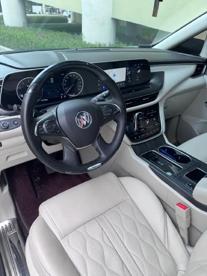 2022 Buick GL8 2.0T 237HP L4 9AT,autocango,china used car exporter,china ev exporter,chinese used car exporter,chinese used ev exporter