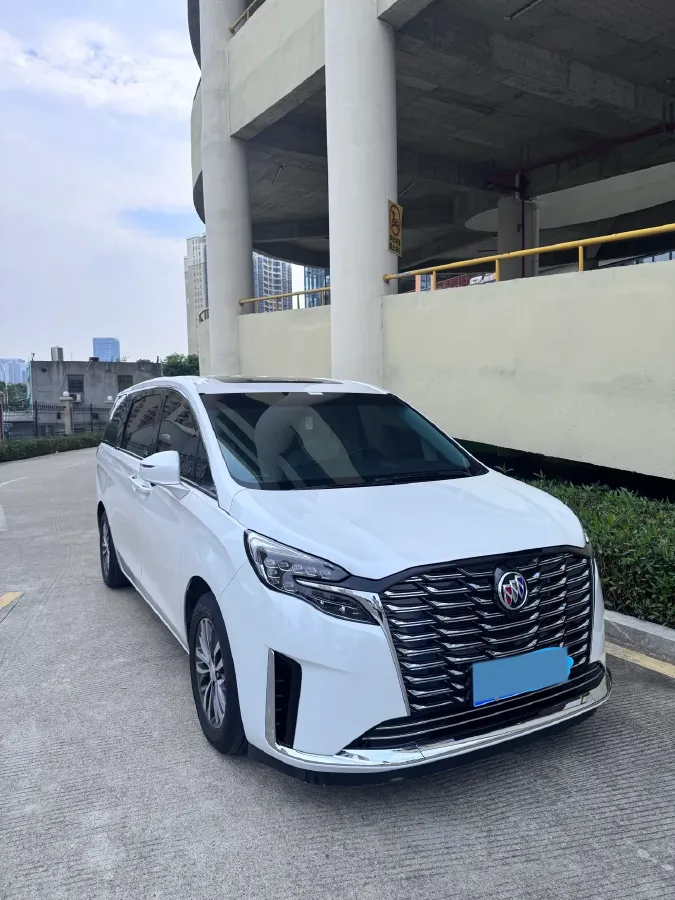 2022 Buick GL8 2.0T 237HP L4 9AT,autocango,china used car exporter,china ev exporter,chinese used car exporter,chinese used ev exporter