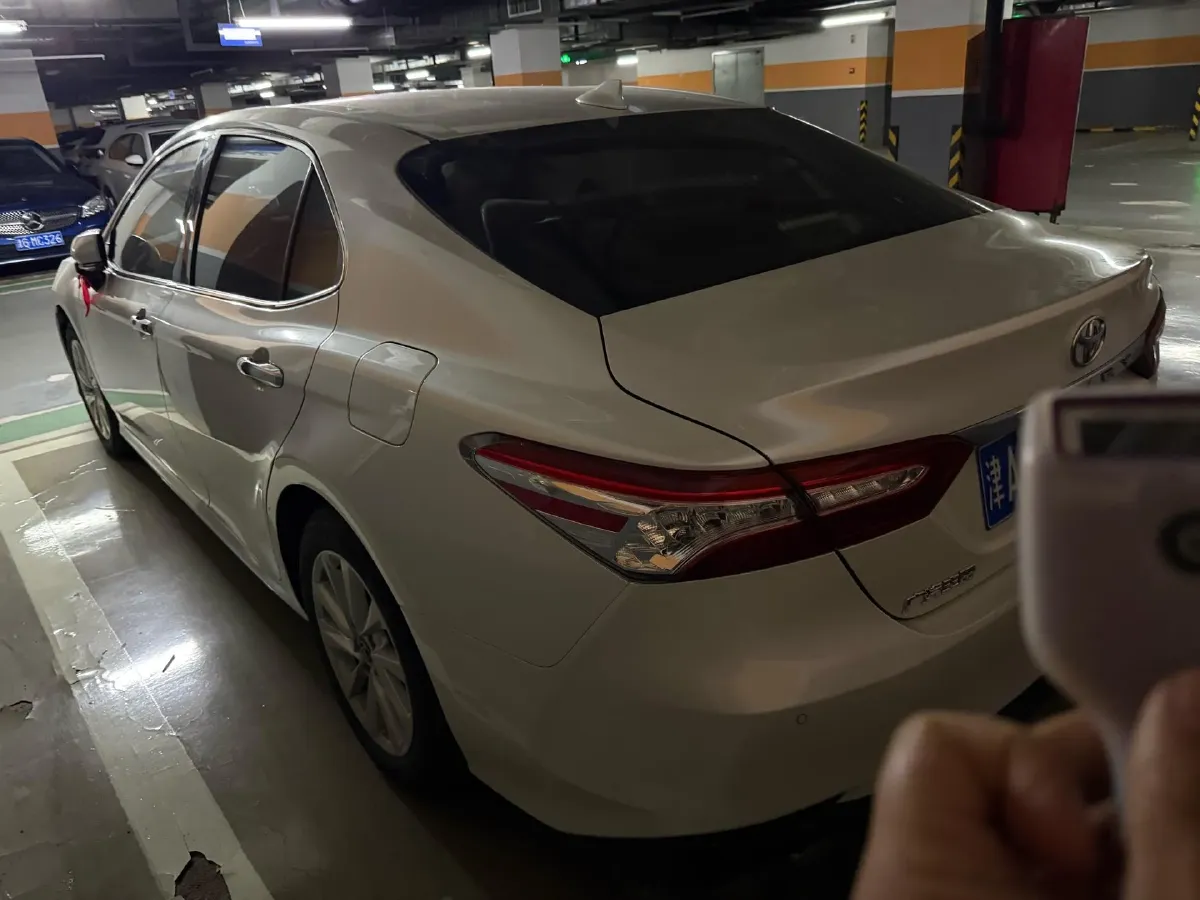 2021 Toyota Camry 2.0L 178HP L4 CVT,autocango,china used car exporter,china ev exporter,chinese used car exporter,chinese used ev exporter