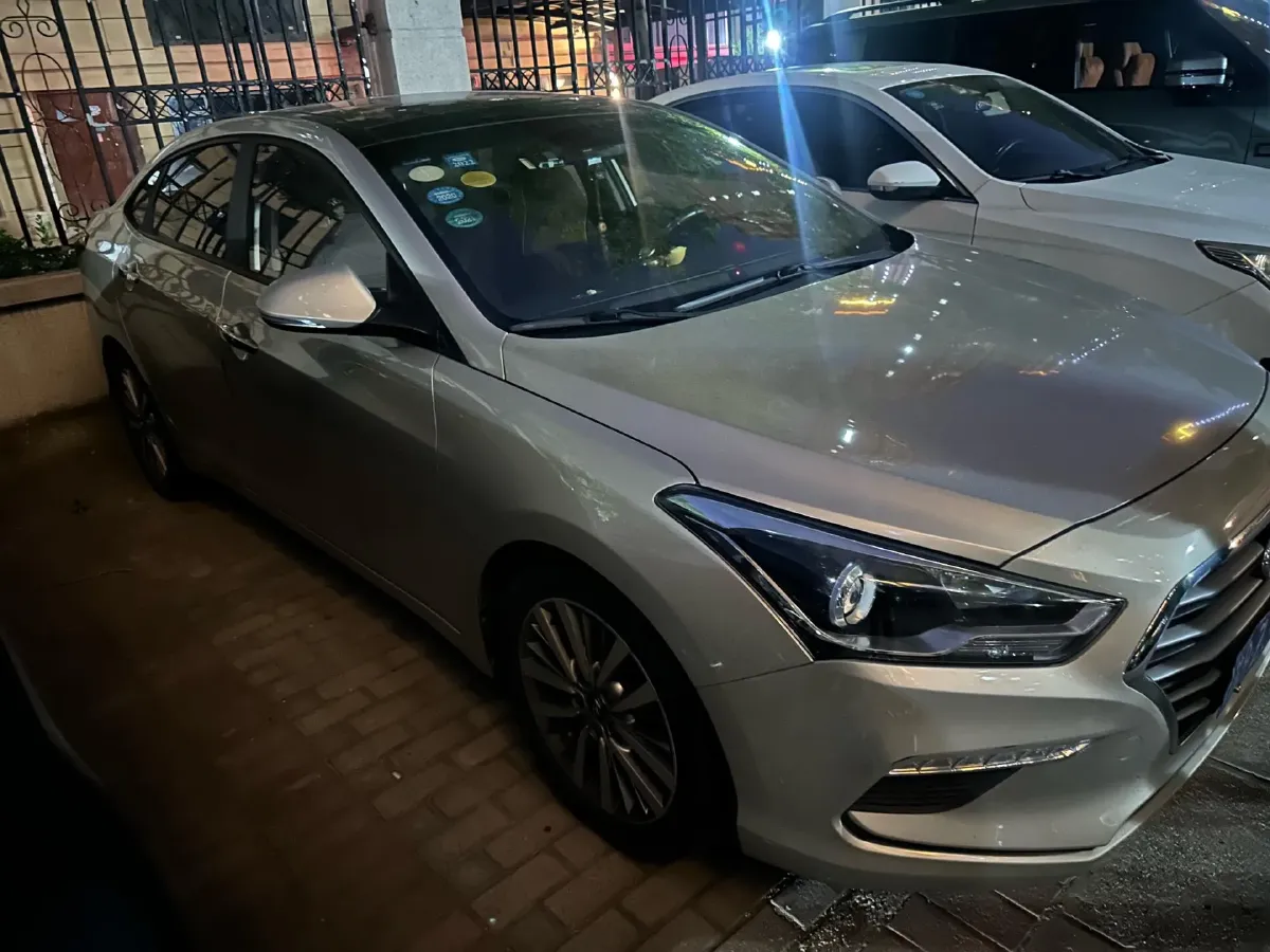 2017 Hyundai Mistra 1.8L 143HP L4 6AT,autocango,china used car exporter,china ev exporter,chinese used car exporter,chinese used ev exporter