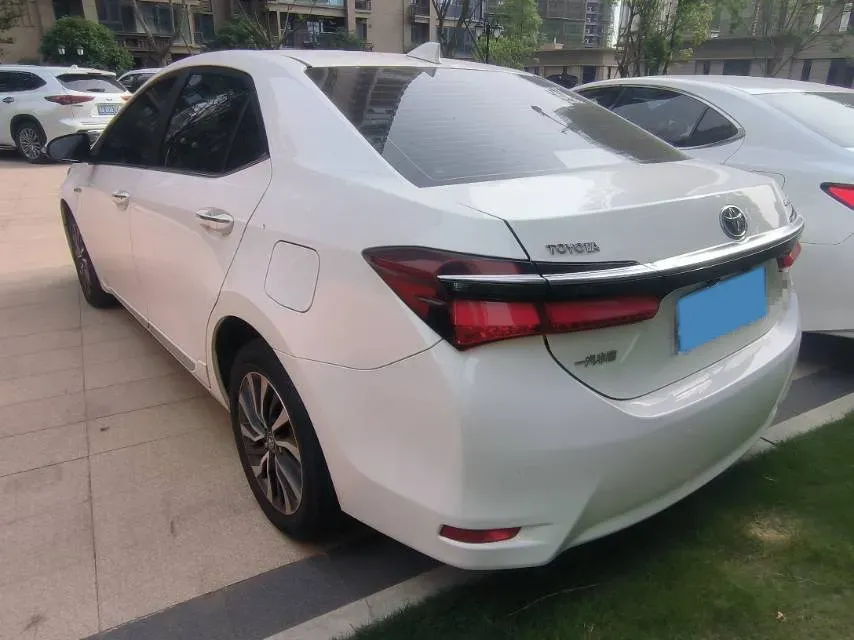 2018 Toyota Corolla 1.8L 99HP L4 E-CVT Hybrid,autocango,china used car exporter,china ev exporter,chinese used car exporter,chinese used ev exporter