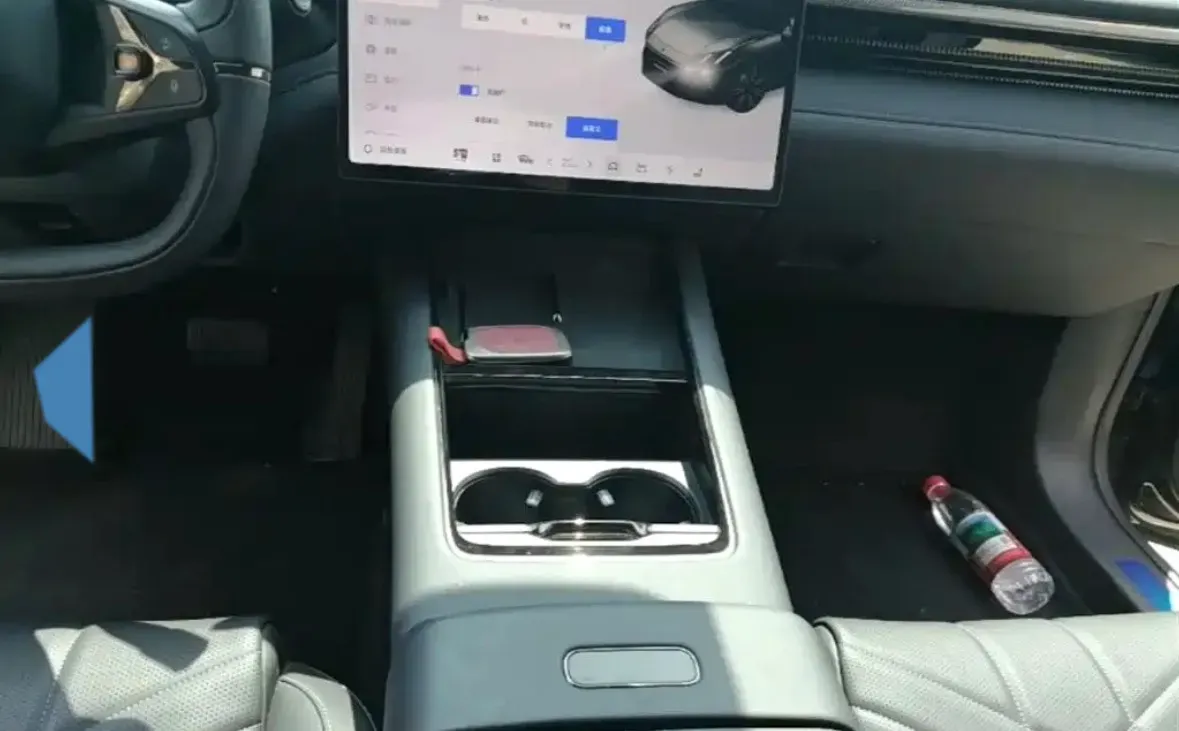 2025 LYNK&CO 10 EM-P 1.5T 163HP L4 3DHT PHEV,autocango,china used car exporter,china ev exporter,chinese used car exporter,chinese used ev exporter