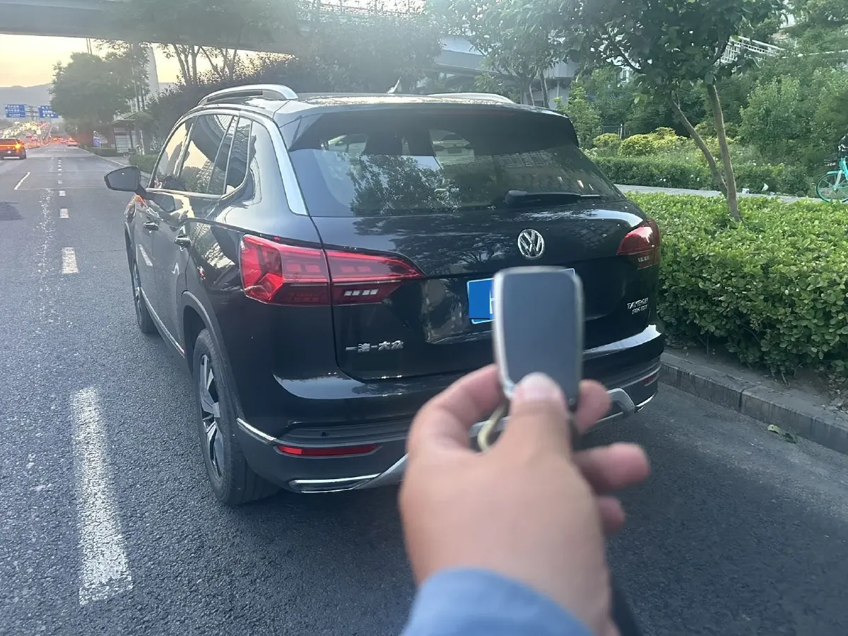 2019 Renault Koleos 2.0L 154HP L4 CVT,autocango,china used car exporter,china ev exporter,chinese used car exporter,chinese used ev exporter