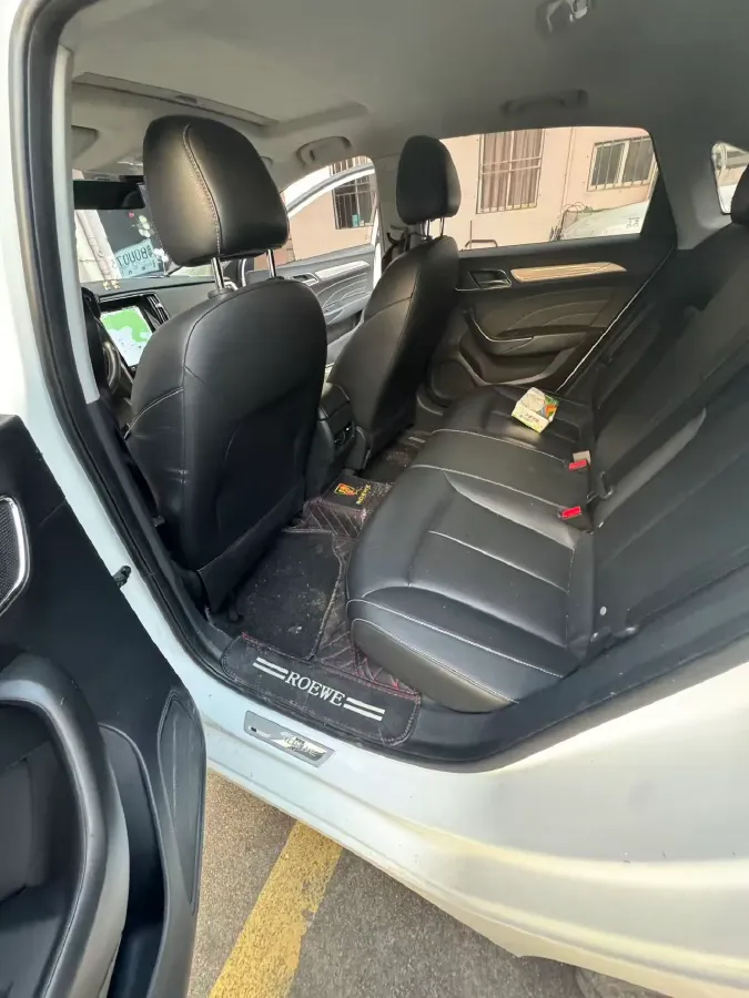 2019 Roewe i6 1.5T 169HP L4 AMT PHEV 9.1KWH,autocango,china used car exporter,china ev exporter,chinese used car exporter,chinese used ev exporter