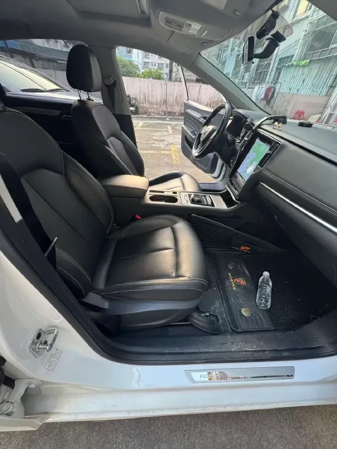 2019 Roewe i6 1.5T 169HP L4 AMT PHEV 9.1KWH,autocango,china used car exporter,china ev exporter,chinese used car exporter,chinese used ev exporter