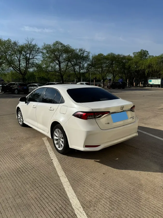 2021 Toyota Corolla 1.2T 116HP L4 CVT,autocango,china used car exporter,china ev exporter,chinese used car exporter,chinese used ev exporter