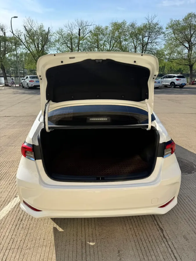 2021 Toyota Corolla 1.2T 116HP L4 CVT,autocango,china used car exporter,china ev exporter,chinese used car exporter,chinese used ev exporter
