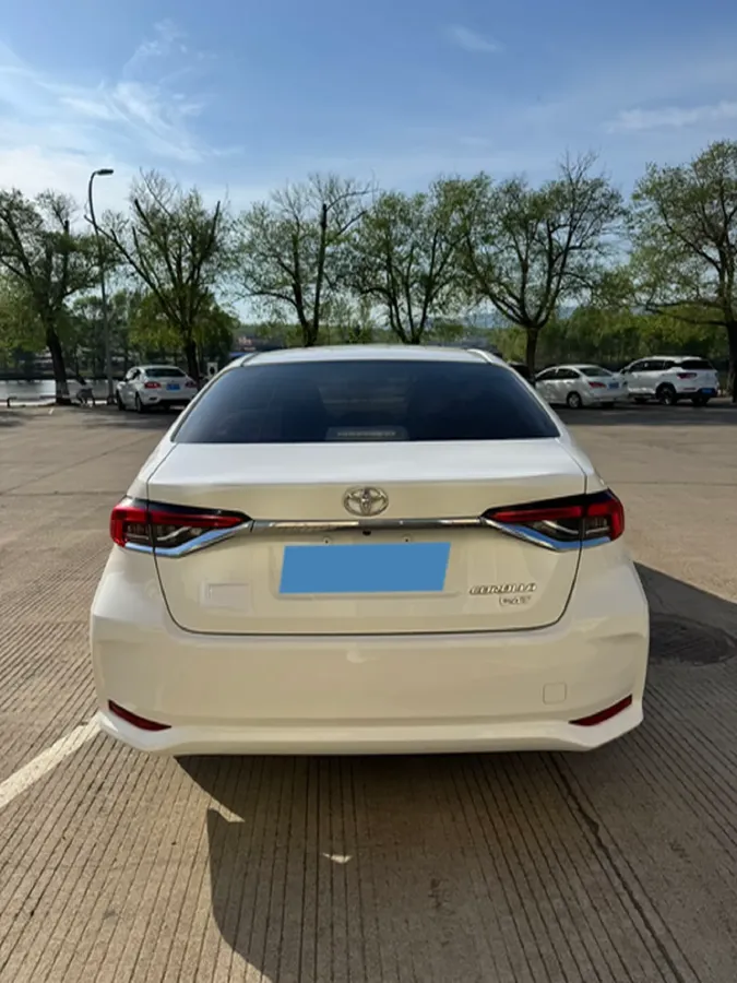 2021 Toyota Corolla 1.2T 116HP L4 CVT,autocango,china used car exporter,china ev exporter,chinese used car exporter,chinese used ev exporter