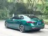 2017 Alfa Romeo Giulia 2.0T 280HP L4 8AT