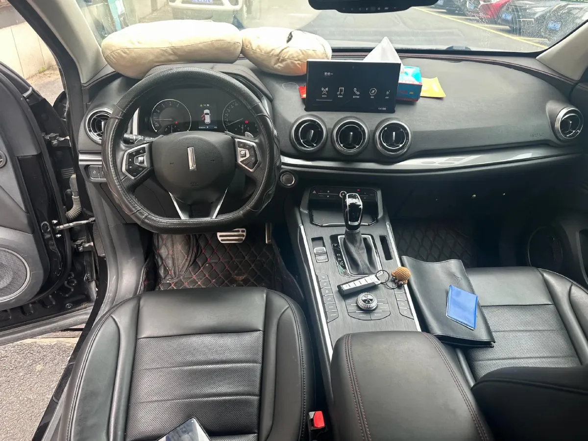 2017 WEY VV5 2.0T 197HP L4 7DCT,autocango,china used car exporter,china ev exporter,chinese used car exporter,chinese used ev exporter