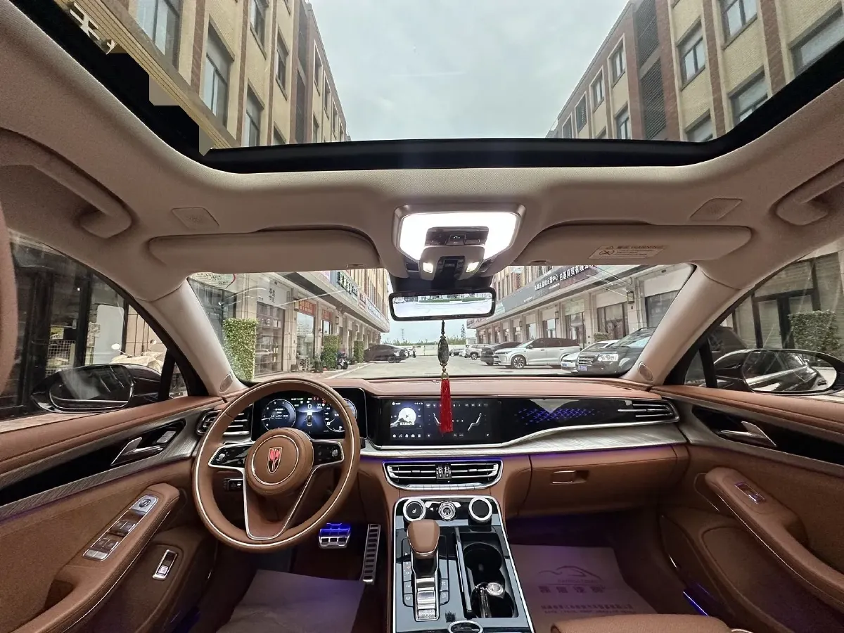 2022 HongQi H9 2.0T 252HP L4 7DCT,autocango,china used car exporter,china ev exporter,chinese used car exporter,chinese used ev exporter