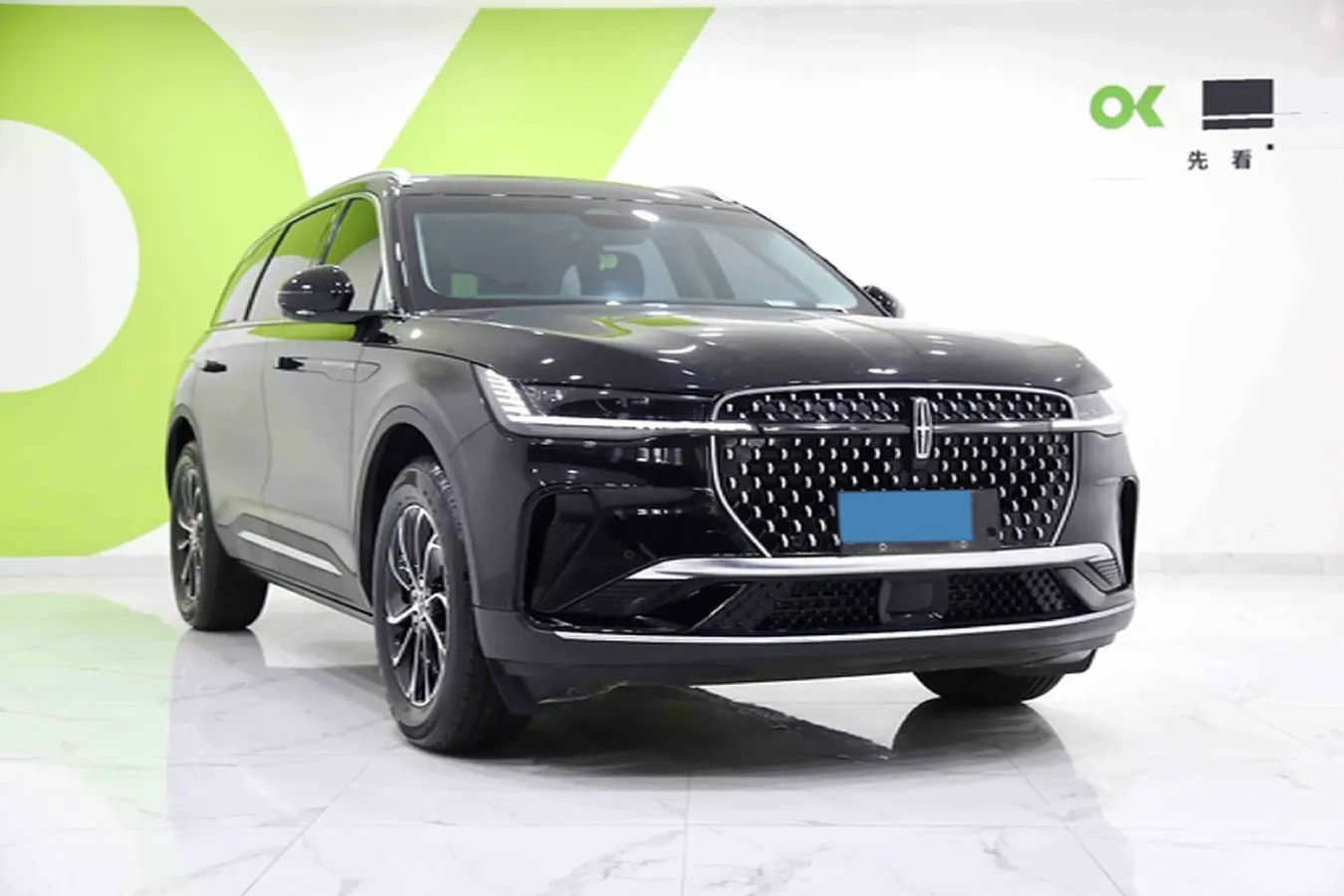 2025 Lincoln Nautilus 2.0T 261HP L4 8AT,autocango,china used car exporter,china ev exporter,chinese used car exporter,chinese used ev exporter