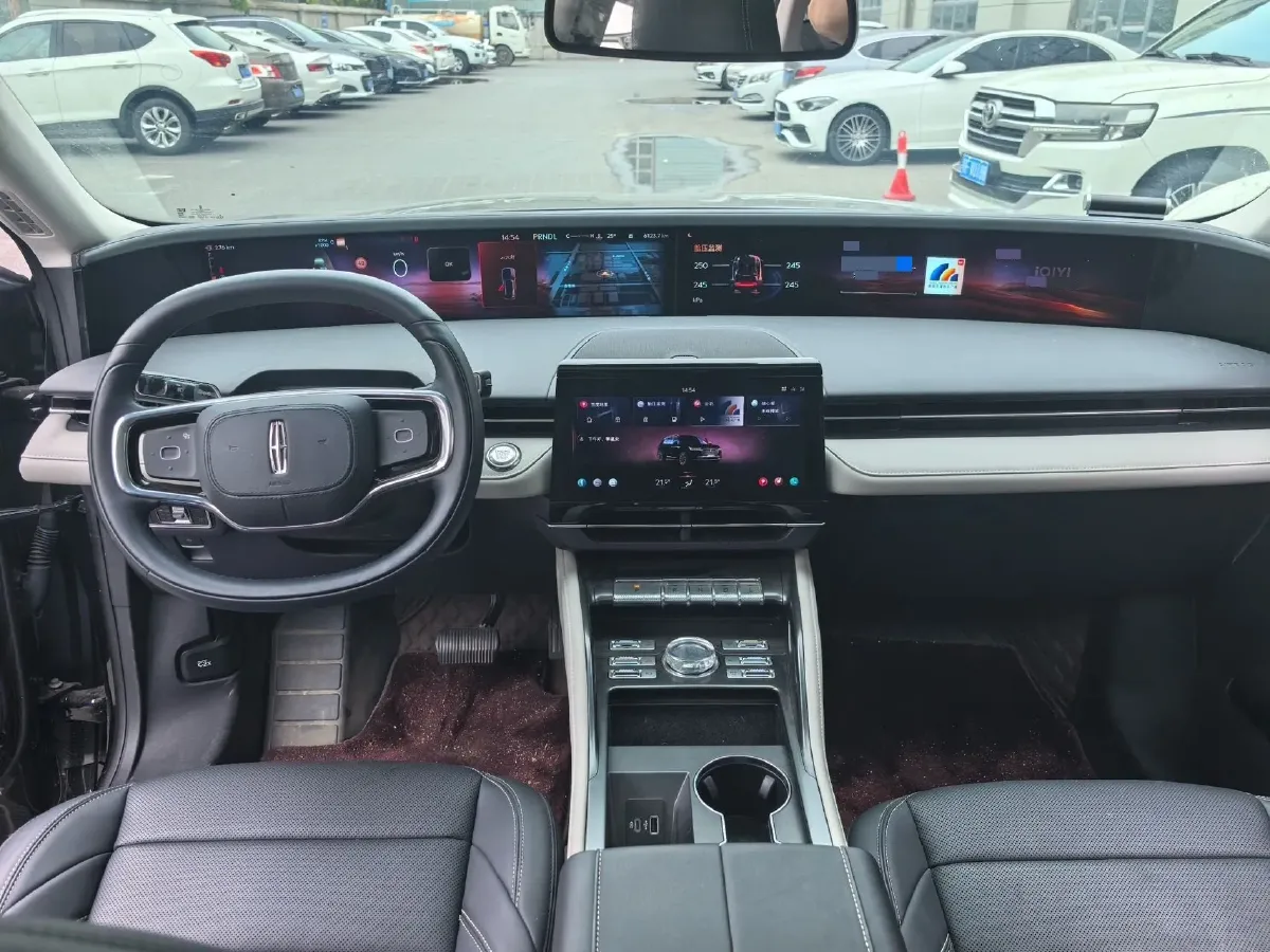 2025 Lincoln Nautilus 2.0T 261HP L4 8AT,autocango,china used car exporter,china ev exporter,chinese used car exporter,chinese used ev exporter