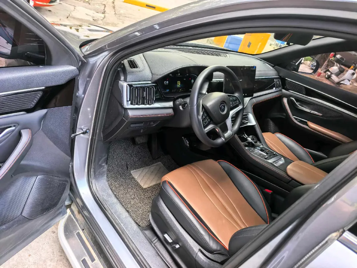 2020 BYD Song Plus 1.5T 185HP L4 7DCT,autocango,china used car exporter,china ev exporter,chinese used car exporter,chinese used ev exporter