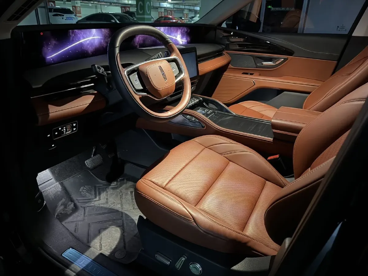 2025 Lincoln Nautilus 2.0T 282HP L4 E-CVT Hybrid,autocango,china used car exporter,china ev exporter,chinese used car exporter,chinese used ev exporter