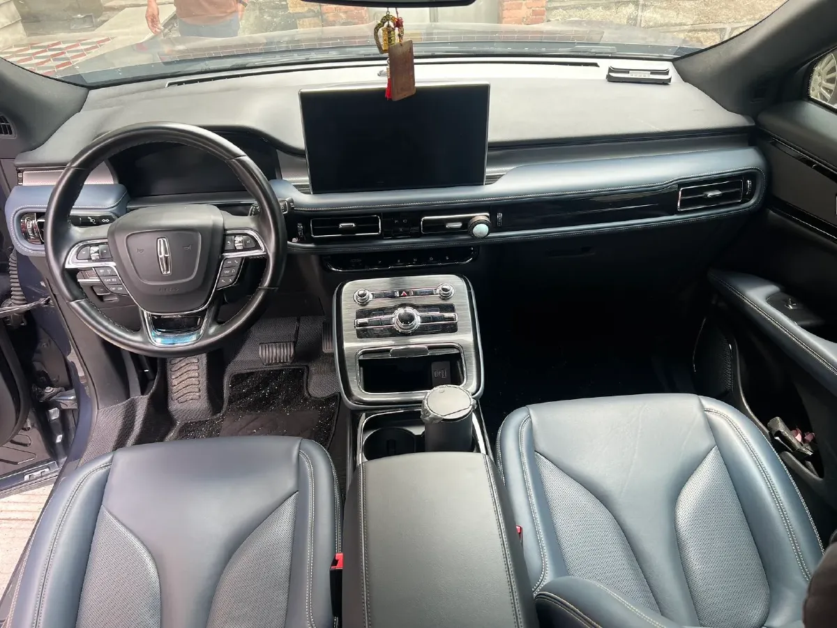 2021 Lincoln Nautilus 2.0T 245HP L4 8AT,autocango,china used car exporter,china ev exporter,chinese used car exporter,chinese used ev exporter