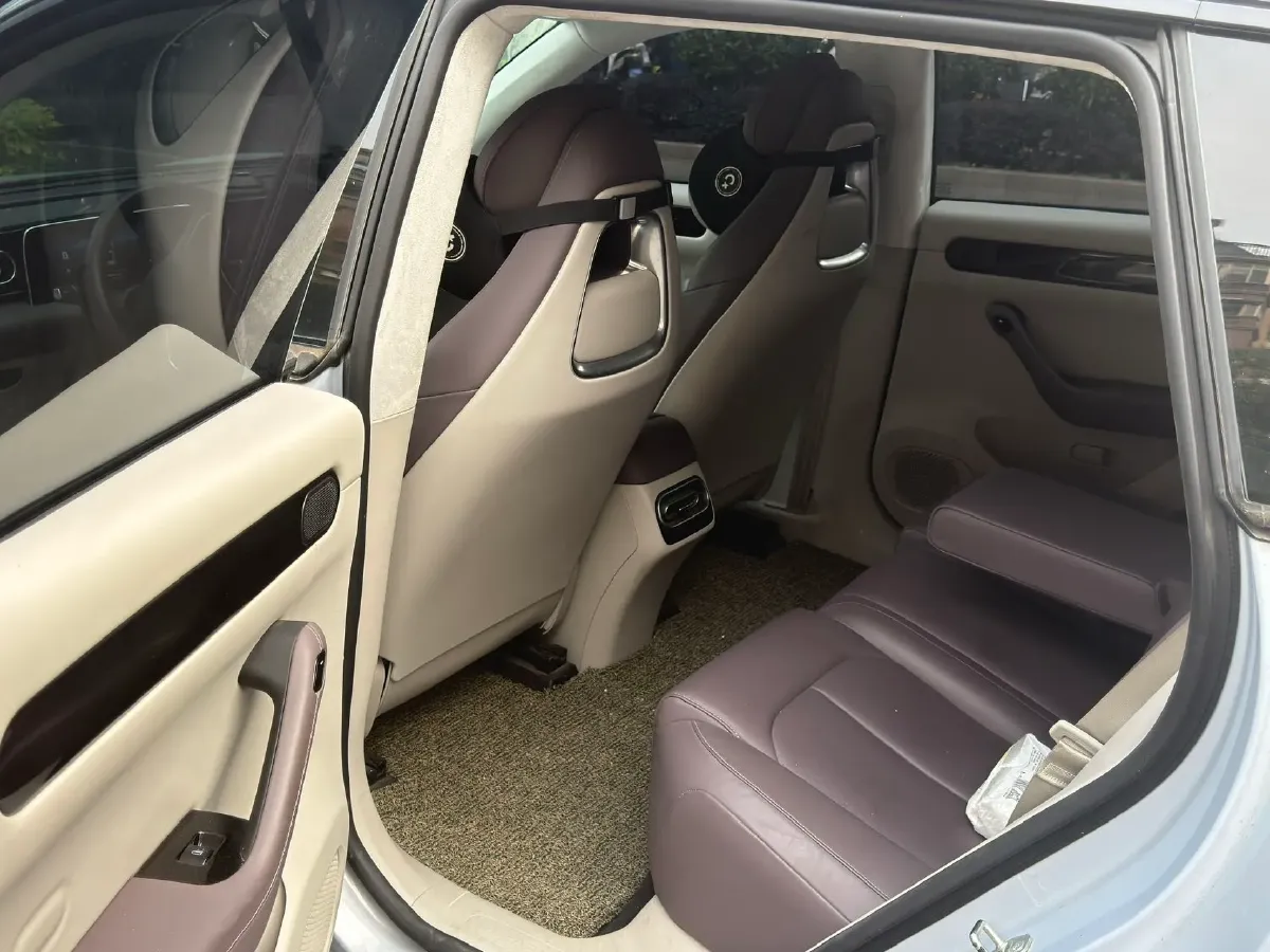 2023 Leapmotor C11 BEV 69.2KWH,autocango,china used car exporter,china ev exporter,chinese used car exporter,chinese used ev exporter
