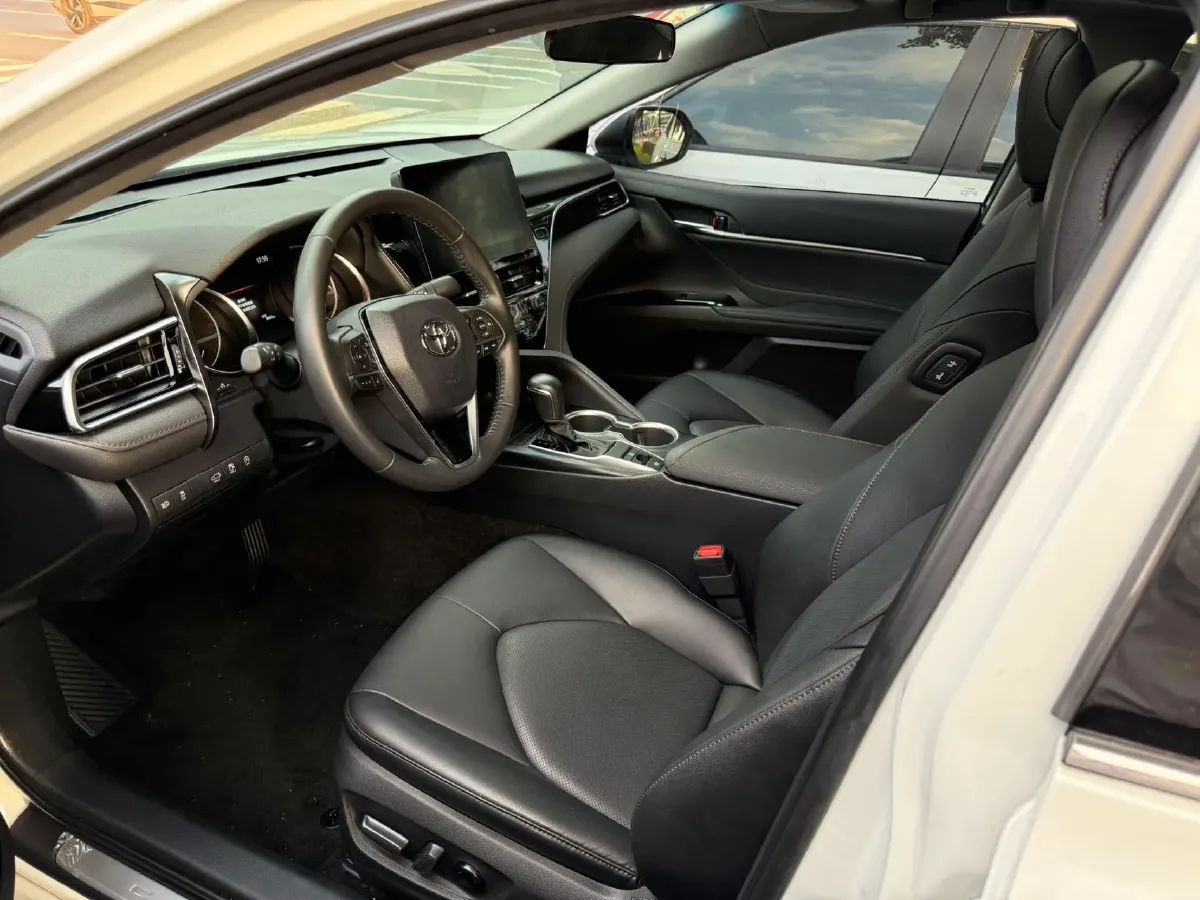 2023 Toyota Camry 2.0L 177HP L4 CVT,autocango,china used car exporter,china ev exporter,chinese used car exporter,chinese used ev exporter