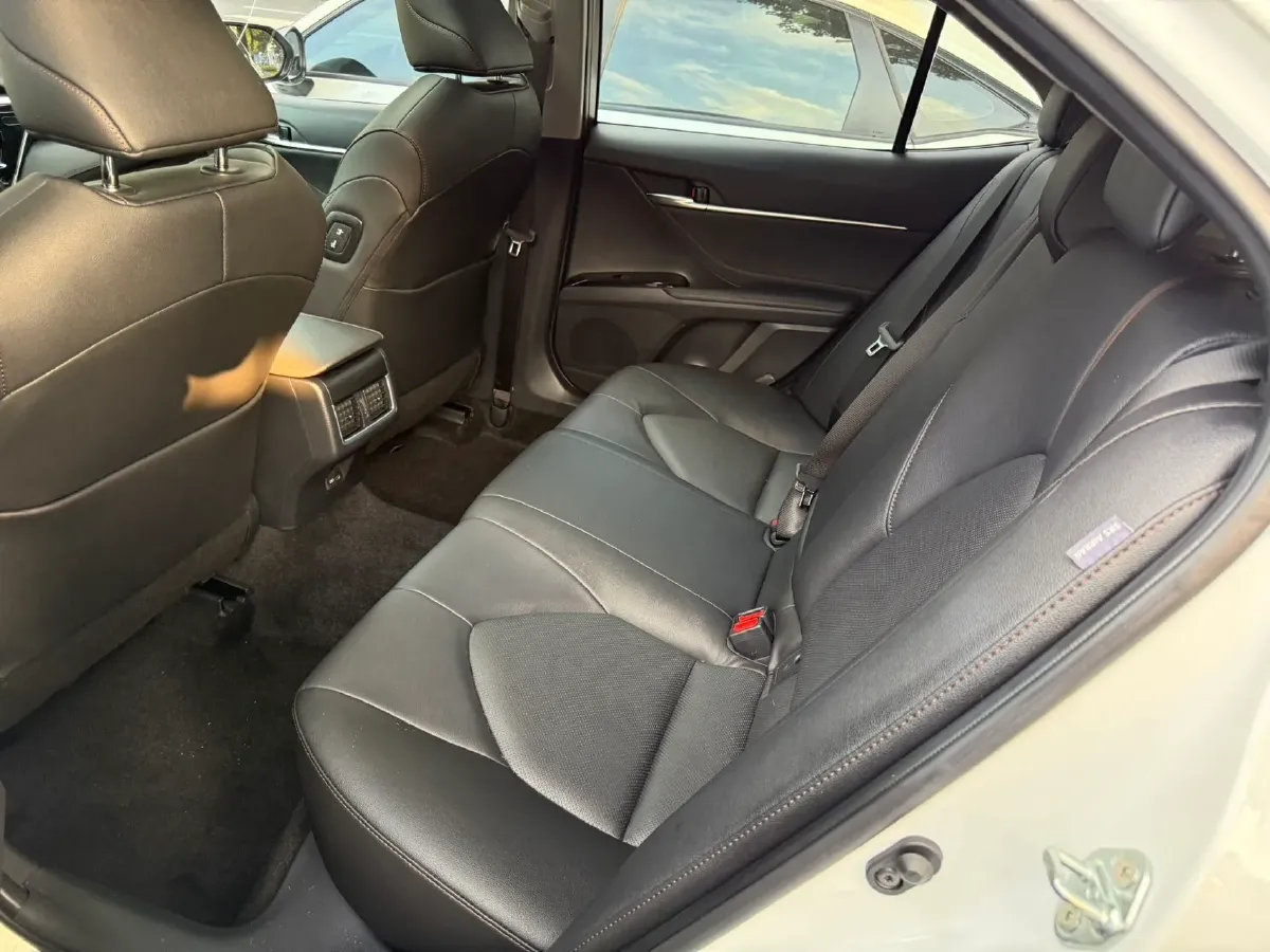 2023 Toyota Camry 2.0L 177HP L4 CVT,autocango,china used car exporter,china ev exporter,chinese used car exporter,chinese used ev exporter