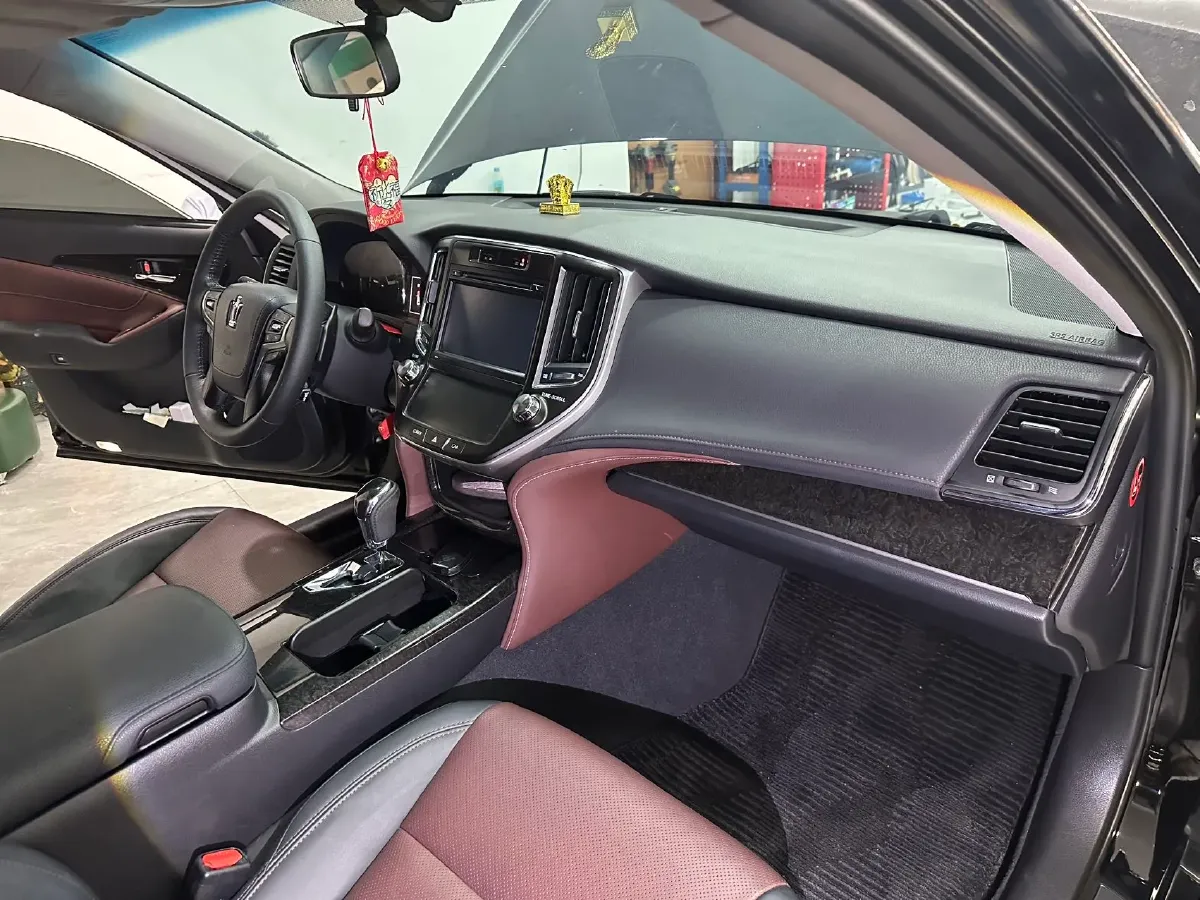 2018 Toyota Highlander 2.0T 220HP L4 6AT,autocango,china used car exporter,china ev exporter,chinese used car exporter,chinese used ev exporter